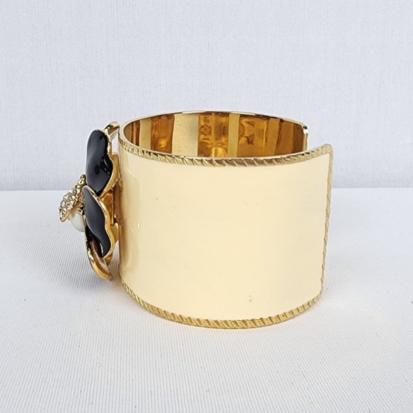 Stella & Dot Black Flower Rhinestone Pearl Ladybug Cuff Bracelet - Picture 4 of 7